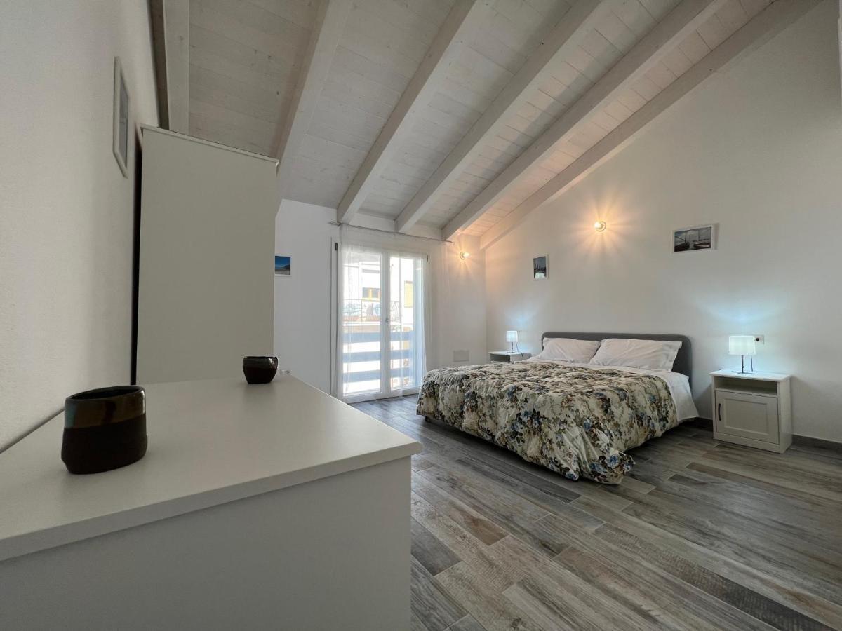 Casa Sylvia Apartment Sant'Antioco Luaran gambar